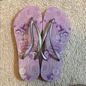 Havaianas Lavender Flip Flops with Metallic Straps